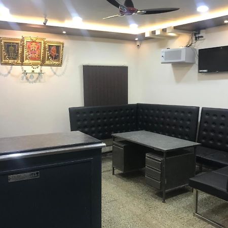 Shri Vasant Lodge 胡布利 外观 照片