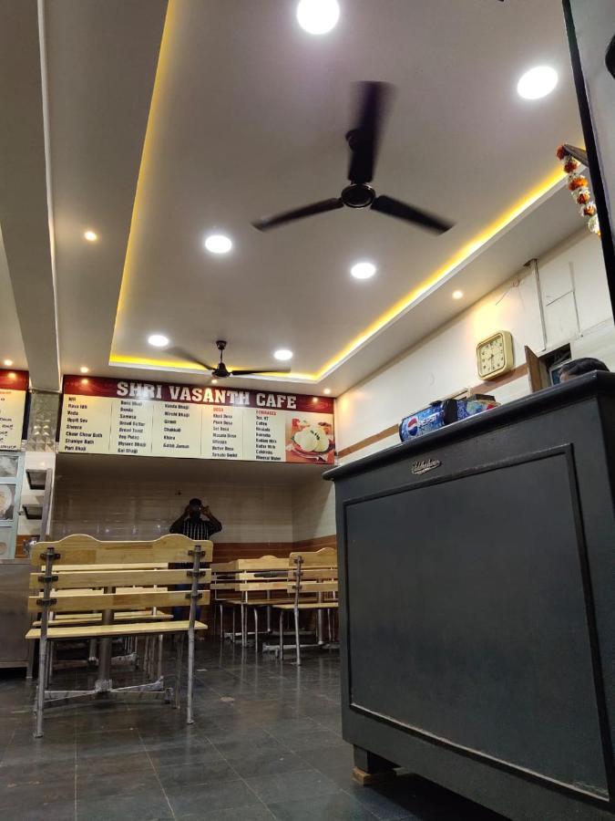 Shri Vasant Lodge 胡布利 外观 照片